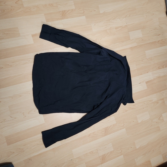 Calvin Klein Men's Shirt - Picture 4 of 4